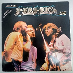 Disco de Vinil Bee Gees - Here At,last / Album com Dois Discos Interprete Bee Gees (1977) [usado]