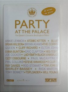 Dvd Party At The Palace - The Queen´s Con Certs , Buckingham Palace Editora [usado]