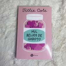 Livro Mil Beijos de Garoto Autor Cole, Tillie (2021) [usado]