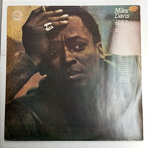 Disco de Vinil Miles Davis - Circle In The Round Album com Dois Discos Interprete Miles Davis (1980) [usado]