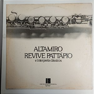 Disco de Vinil Altamiro Carrilho - Revive Pattápio e Interpreta Clássicos Interprete Altamiro Carrilho (1977) [usado]