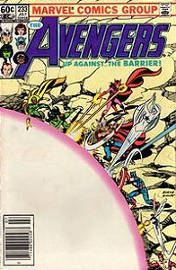 Gibi The Avengers #233 Autor Vários (1983) [usado]