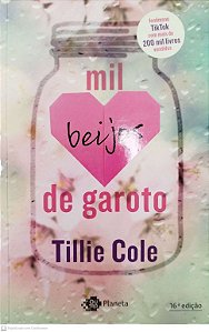 Livro Mil Beijos de Garoto Autor Cole, Tillie (2022) [seminovo]