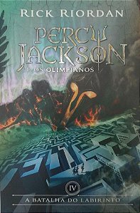 Livro a Batalha do Labirinto - Percy Jackson e os Olimpianos Livro 4 Autor Riordan, Rick (2014) [seminovo]