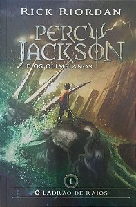 Livro o Ladrão de Raios - Percy Jackson e os Olimpianos Livro 1 Autor Riordan, Rick (2019) [seminovo]