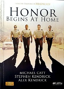 Livro Honor Begins At Home Autor Catt, Michael (2012) [usado]