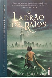 Livro o Ladrão de Raios - Percy Jackson 1 Autor Riordan, Rick (2010) [usado]
