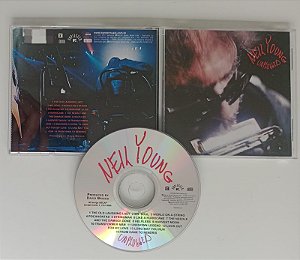 Cd Unplugged Interprete Neil Young (1993) [usado]