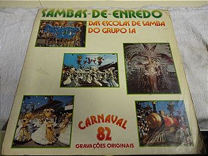 Disco de Vinil Sambas-de-enredo das Escolas de Samba do Grupo 1a - Carnaval 82 Interprete Varios (1981) [usado]