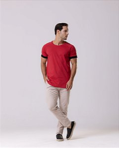 CAMISA MASCULINA MANGA EM CONTRASTE RAGLAN FIT VERMELHA
