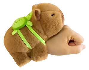 Capivara De Braço Brinquedo Pulseira Pelúcia Filó C/ Mochila Bracelete Capibara Antiestresse Fofa Cositas Festa