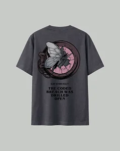 CAMISETA BLUNT REGULAR DERELICT CONCRETO