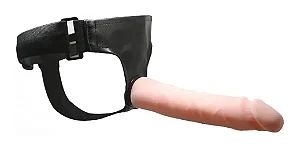 Cinta Peniana Com Fivelas Ajustáveis e Pênis Com Vértebras em CyberSkin