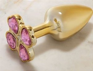 Plug de Metal Dourado Com Trevo Cor Rosa  TAM-P (HA137)