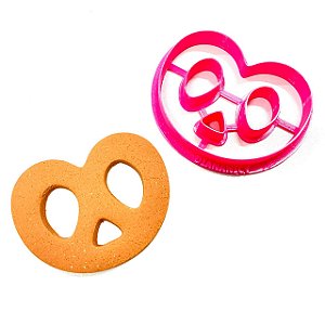 Cortador Pretzel 8cm - D240219