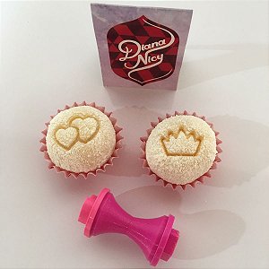 Marcador para Doces/Brigadeiros Tema Duplo Coração e Coroa