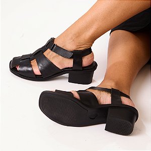 Sandália Salto Bloco Cíntia (Preta)