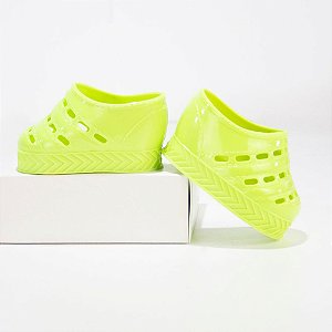 Sapatilha Croc Neon Verde Criamigos