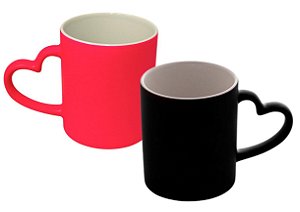 Jogo Caneca Porcelana Luminus Alça Coração Vermelho e Preto - Lyor