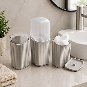 Conjunto para Banheiro Cinza Claro Canelado Premium Porta Sabonete, Porta Escovas e Porta Cotonetes