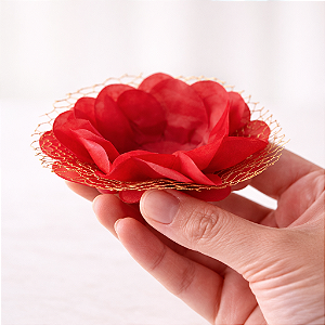 kit 400 forminhas Imperial - de papel | Vermelha com telinha dourada