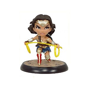 Q-fig Dc Justice League - Wonder Woman - Diorama!