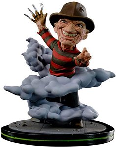 Q-fig A Nightmare On Elm Street - Freddy Kruegger - Diorama!