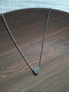 Gargantilha com Pingente Coração com Corte a Laser