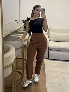 Calça Cenoura Caramelo