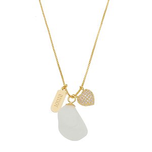 Colar pedra natural Quartzo branco com coração e placa amor
