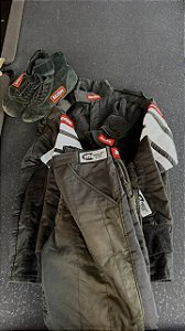 Kit Roupas de Segurança para Competição