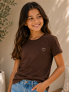 Camiseta Infantil Marrom com Bordado de Coração