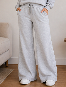 Calça Feminina de Moletom Peluciado Wide Leg