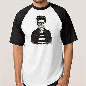 CAMISETA BRANCA COM MANGA PRETA NERDERIA e LOJARIA caveira stilo BRANCA