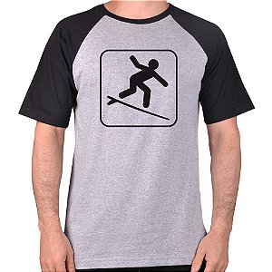 CAMISETA MESCLA CINZA COM MANGA PRETA NERDERIA e LOJARIA surfing CINZA