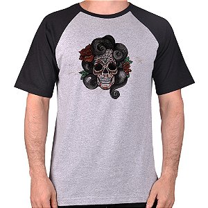 CAMISETA MESCLA CINZA COM MANGA PRETA NERDERIA e LOJARIA rosas cabelo CINZA