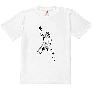 Camiseta Infantil Nerderia e Lojaria tormtrooper dance BRANCA