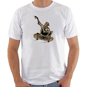 Camiseta Basica Nerderia e Lojaria sk8 caveira Branca