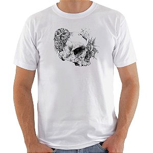 Camiseta Basica Nerderia e Lojaria cranio com flores Branca