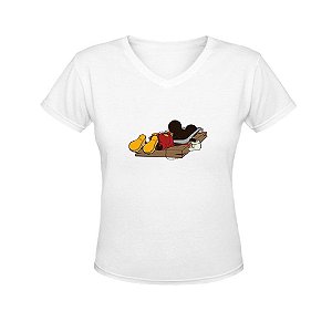 Camiseta Gola V Nerderia e Lojaria mickey mouse BRANCA