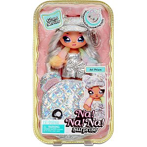 Boneca Na!Na!Na! Supresa 2 em 1 Pom Glam Ari Prism