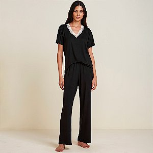 Pijama Longo Hope Moon Viscose e Renda In26 Preto Feminino