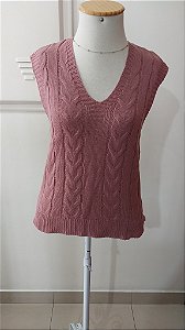 Colete de tricot de tranças