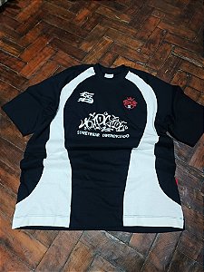 CAMISETA OVERSIZED RECORTE