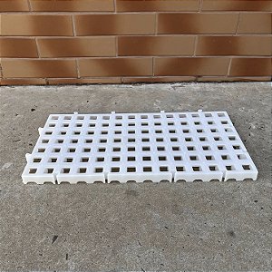 Estrado Plástico 25 x 50