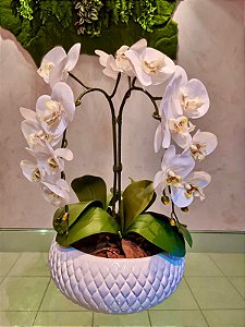 Arranjo Artificial 2 Orquídeas Brancas Vaso de Cerâmica Branco