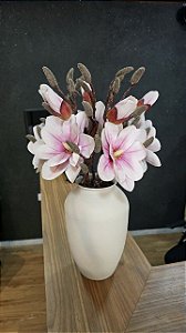 Arranjo Artificial Magnolia Vaso de Ferro Bege 55cm