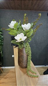 Arranjo Magnolia Eucalipto Vaso Marrom Tamanho G 80cm
