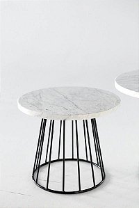 Mesa Lateral Poliana Preta com tampo Branco