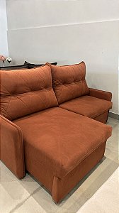 SOFÁ CEFALÚ 2 ASSENTOS 2.00 M - TECIDO VELUDO / MARROM TELHA
